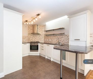 1 bedroom maisonette to rent - Photo 2