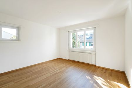 "Gemütliche Wohnung nahe der Birs" - Photo 2