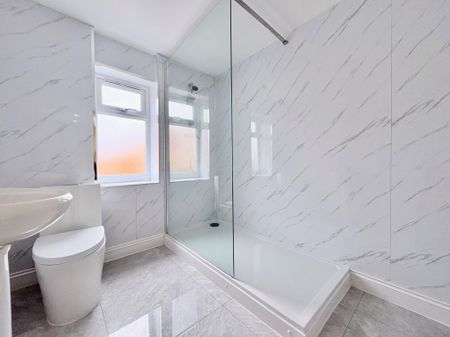 Rye Road, Hoddesdon - Photo 2