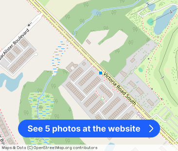 1035 Victoria Rd S, Guelph - Photo 1