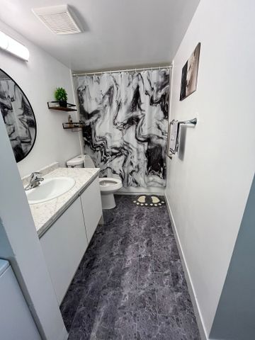 For Lease - 5765 Yonge Street Unit# 801, Toronto, Ontario - Photo 3