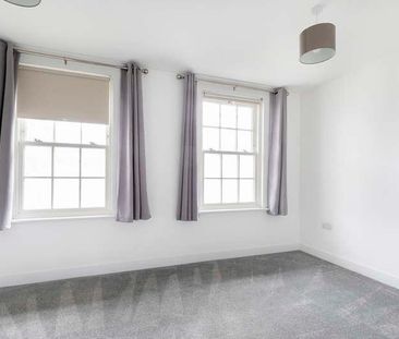 Gloucester Place, Cheltenham, GL52 - Photo 3