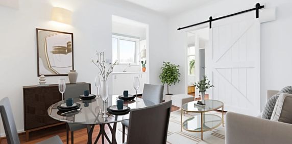 Light Filled One Bedroom In An Outstanding Location - Photo 2