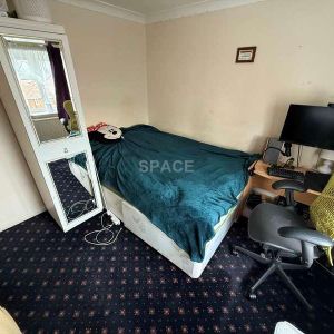Brybur Close, Reading, RG2 - Photo 2