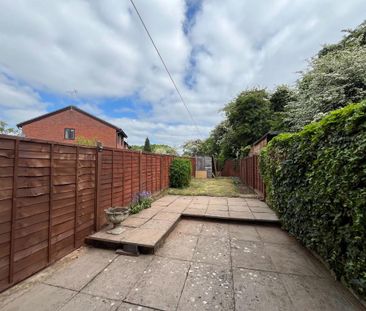 2 bedroom terraced house to rent - Photo 5