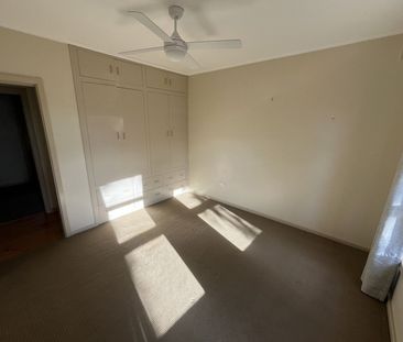 4 Moyle Street, Port Augusta - Photo 5