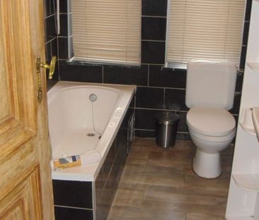 Appartement te huur - Photo 2