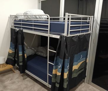 Chippendale - Photo 2