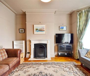 4 bedroom terraced house to rent - Photo 4