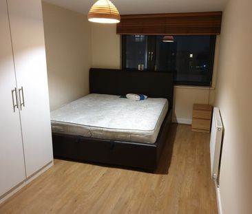 2 Bed Flat, Perth Road, IG2 - Photo 5