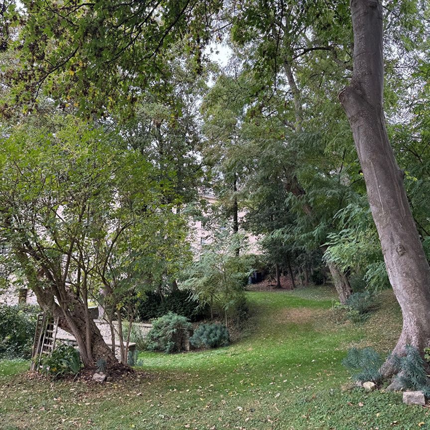 Location Appartement 5 pièces 93m² - Photo 1