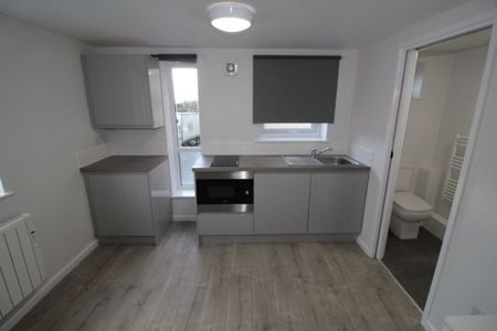 4 Lodge Bank, Moor Lane , PRESTON PR1 1JR - Photo 4