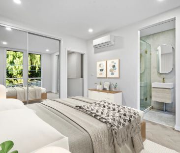 Brand New Interior! Perfect Location! *Parking Permits Available* - Photo 2