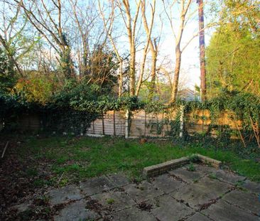 2 bedroom end of terrace house to rent - Photo 1