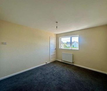 Elmlea Avenue, Fremington, Barnstaple, EX31 - Photo 5