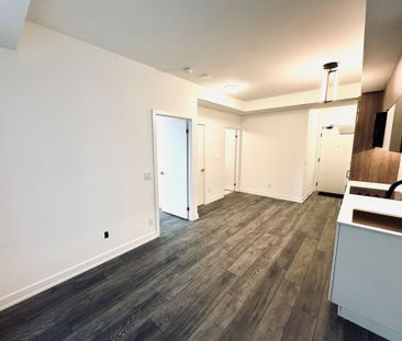 For Lease - 8888 Yonge Street Unit# 327, Richmond Hill, Ontario - Photo 3