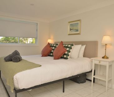 Fleet Way Retreat - Photo 3