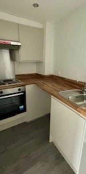 1 bedroom apartment to rent - Photo 1