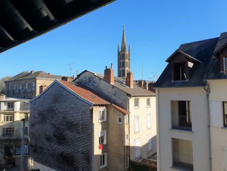 Location Appartement 1 pièce 35m² LIMOGES 87000 - Photo 4