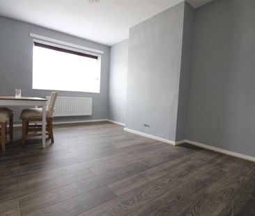 St. Matthew Close, Uxbridge - Photo 1