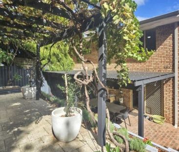 Tuart Hill - Photo 2