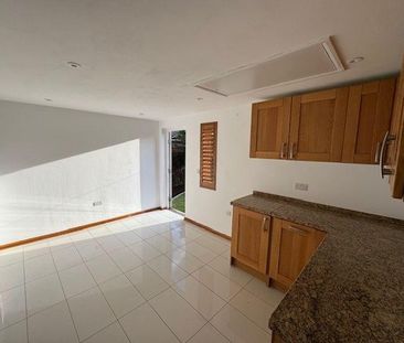 3 bedroom detached house to rent - Photo 3