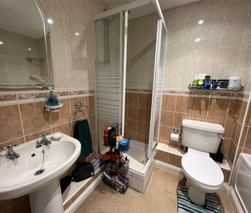 2 bedroom flat to rent - Photo 6