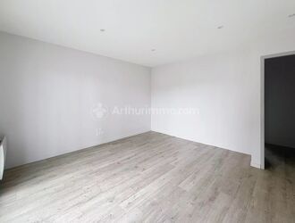 Location Appartement 3 pièces 69 m2 à Clermont-Ferrand - Photo 3