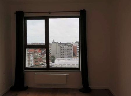 Kamer beschikbaar in een ruim en nieuw appartement - Photo 5