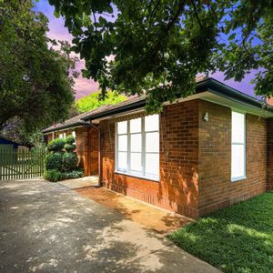Charming Family Home with Private Backyard - Photo 2