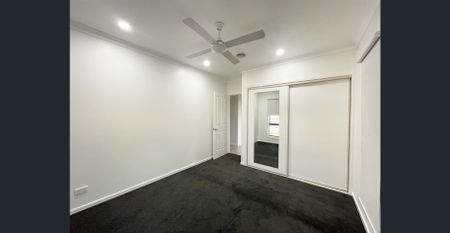 Secure, spacious & stylish! - Photo 4