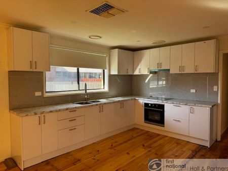 1 / 11 Tarene Street, Dandenong - Photo 4