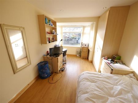 5 bedroom house to rent - Photo 3