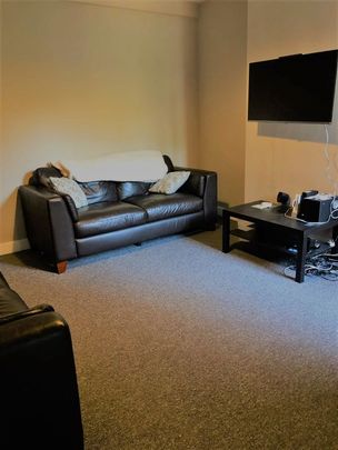 20 Burleigh Road - 4 bed 2 bathLoughborough - Photo 1