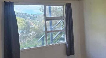 Charming 2BR Karori Home w/ Garden - Photo 5
