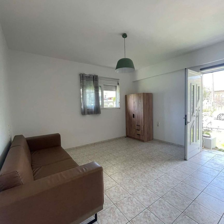 Studio/Γκαρσονιέρα για ενοικίαση Αμπελόκηποι (Πάτρα) - Photo 1
