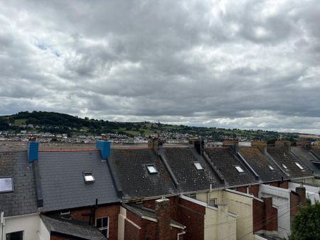 2 bedroom maisonette to rent - Photo 3