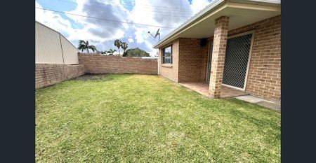 Freshly Painted - Four Bedroom Home - Photo 5
