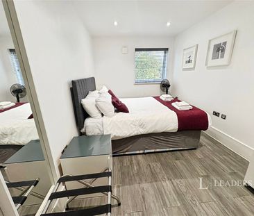 2 bedroom property to rent Denmark Villas, Hove, East Sussex, BN3 - Photo 4