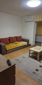 Apartament 2 camere, decomandat, zona Nicolina - Photo 3