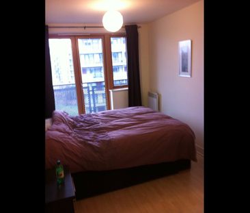 2 Bed Flat, Leamore Court, E2 - Photo 2