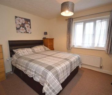 Spicer Way, Great Cornard, Sudbury, CO10 - Photo 2