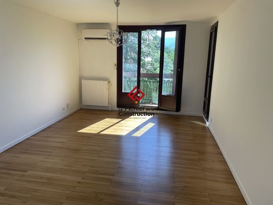Location Appartement 3 pièces 77m² MEYLAN 38240 - Photo 1