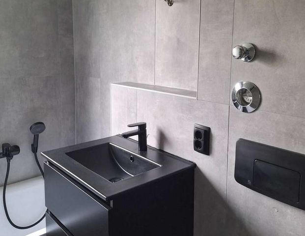 bester Ausblick in Waldenburg - Photo 1