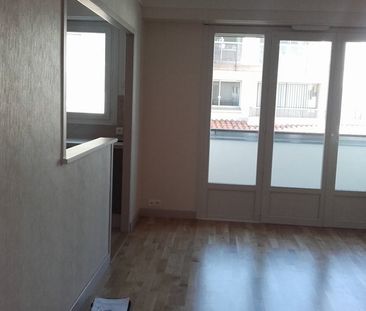 Location Appartement 3 pièces 67m² - Photo 1