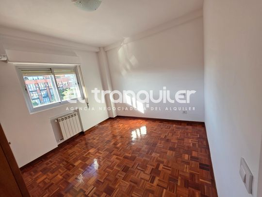 Piso de alquiler en Calle Toledo, Acacias - Photo 1