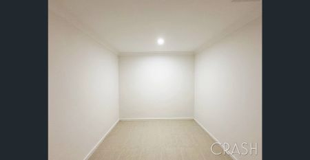 4x1 Renovated House in Thornlie - Photo 2