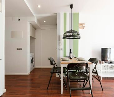 Cosy 1-Bedroom Apartment with Private Terrace in Sant Antoni - Photo 5