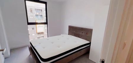 2 Bedrooms 2 bathrooms - Photo 2