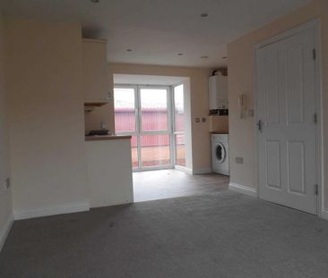 2 bedroom flat to rent - Photo 4